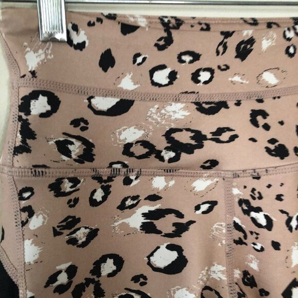 NWT Zella Carmine Animal Print Brown Workout Leggings XS - Picture 5 of 9